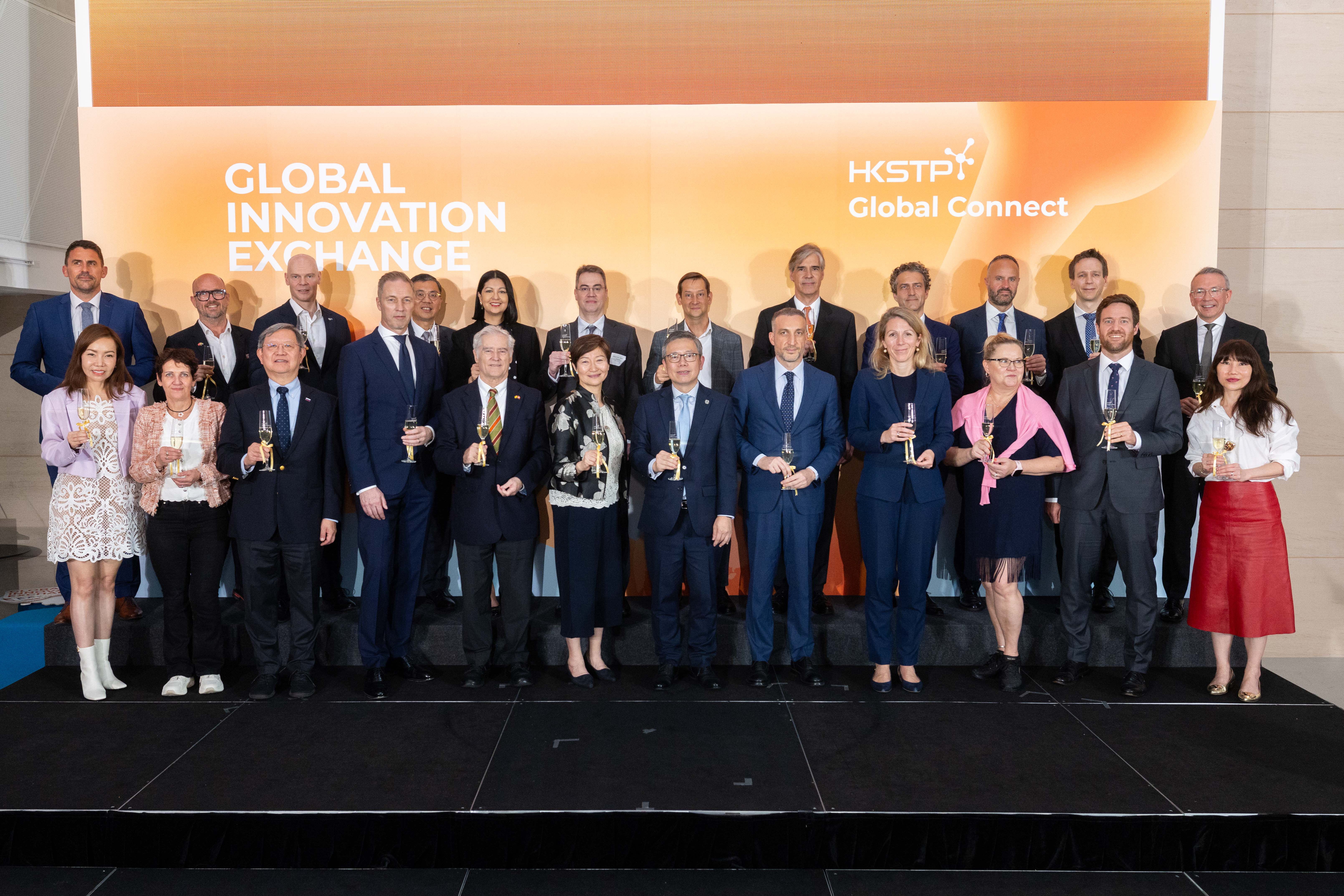 Representatives of consulates and chambers of commerce from 17 countries were in attendance in supporting the cause of the ‘Global Innovation Exchange’ network.