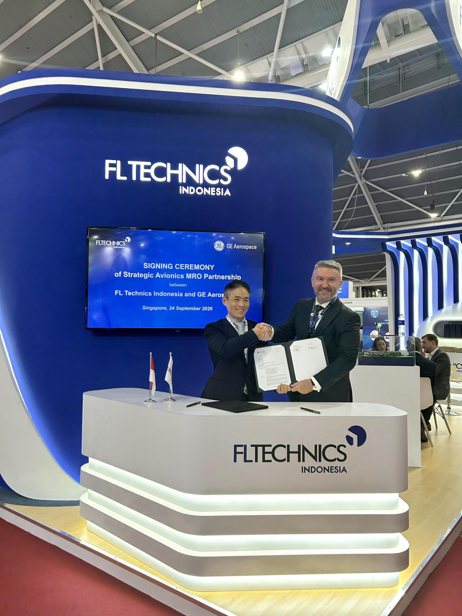 GE Aerospace Signs Avionics Systems Service Support Agreement with FL Technics Indonesia